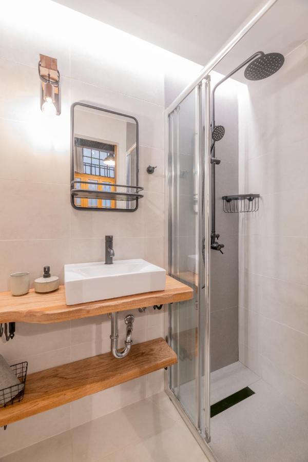 Apartmán Stoa Kairi Loft B Atény Exteriér fotografie
